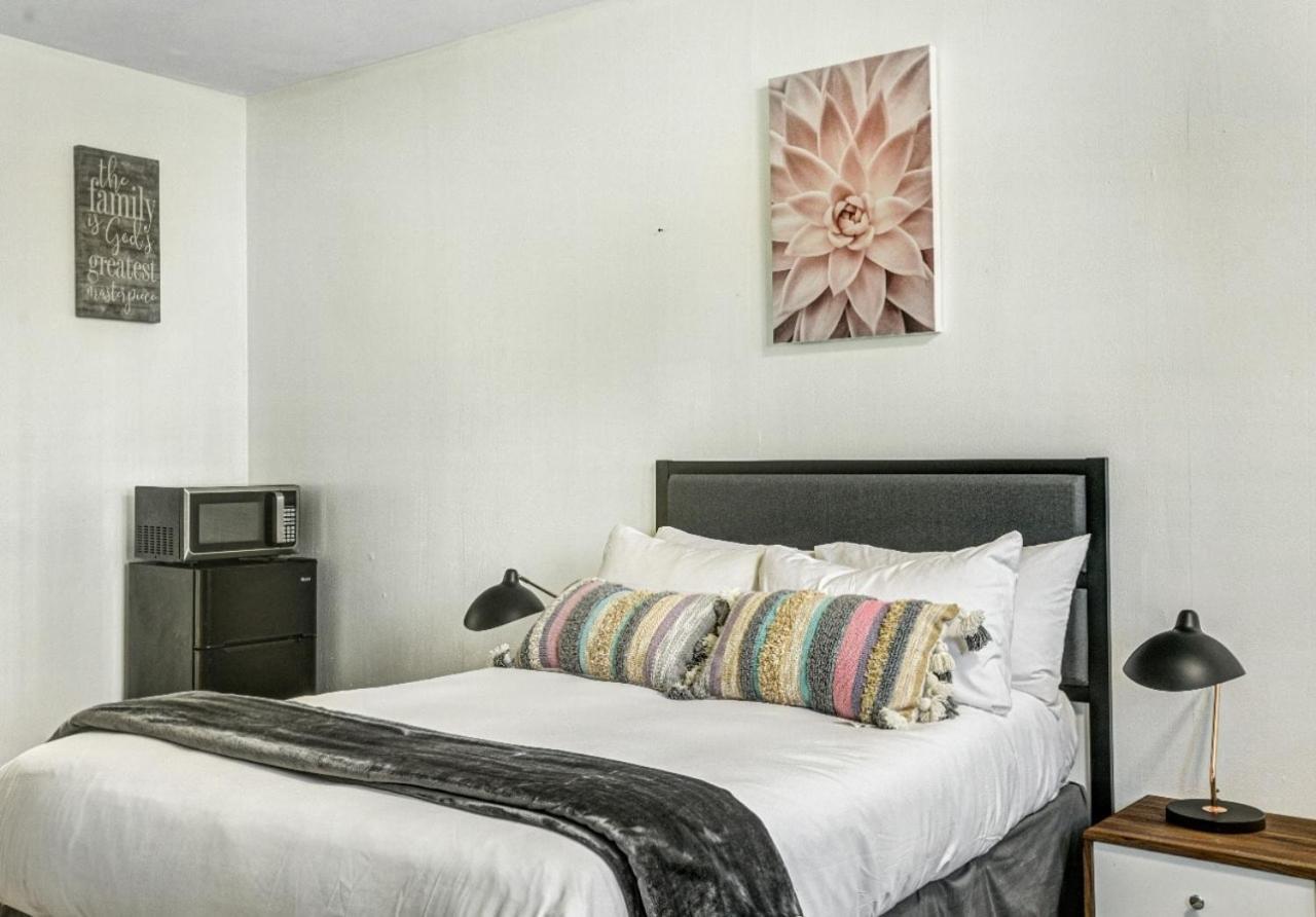 Hallandale Gulfstream Pool Walk To The Beach Apartment Hallandale Beach Ngoại thất bức ảnh